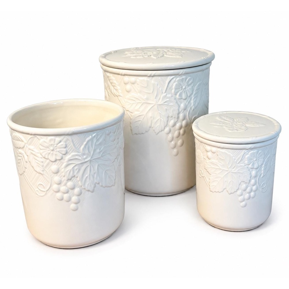 Mikasa English Countryside DP900 White Canister Set of 3 Embossed Grape